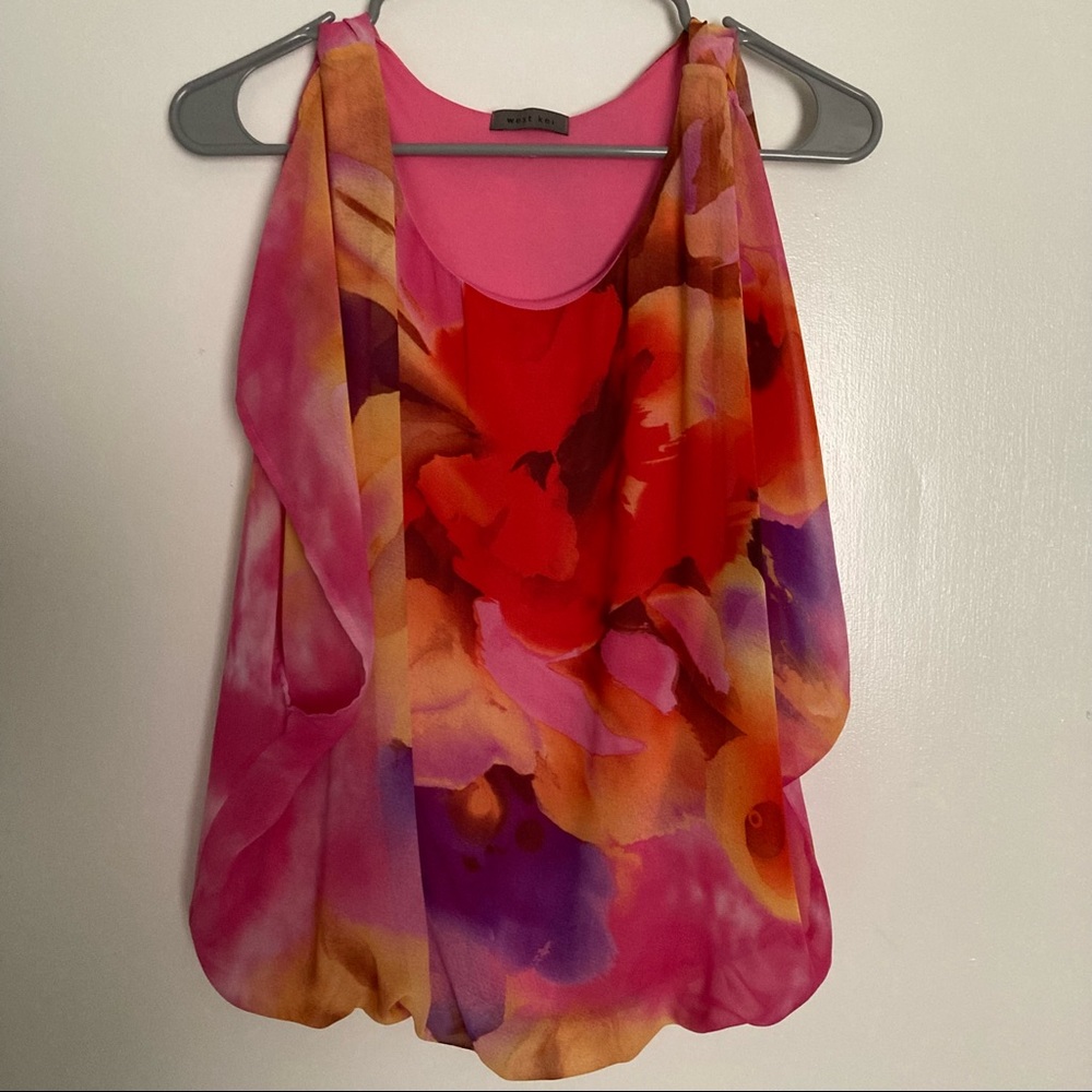 Beautiful 💐 Floral double layer blouse